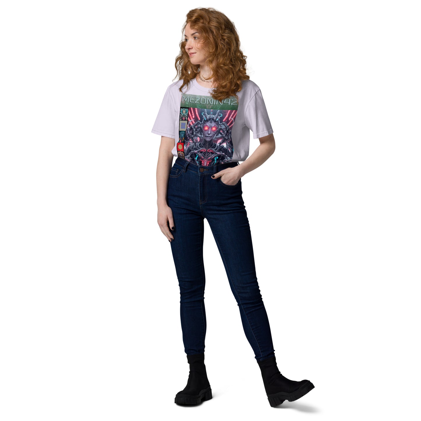 T-shirt unisex in cotone biologico. Collezione - MEZONIN 42, Design - ANDRBEL STUDIO