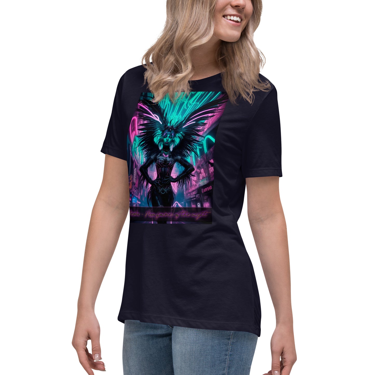 T-shirt rilassata da donna, Collezione - Neoka-Neon fate della notte, Design - ANDRBEL STUDIO