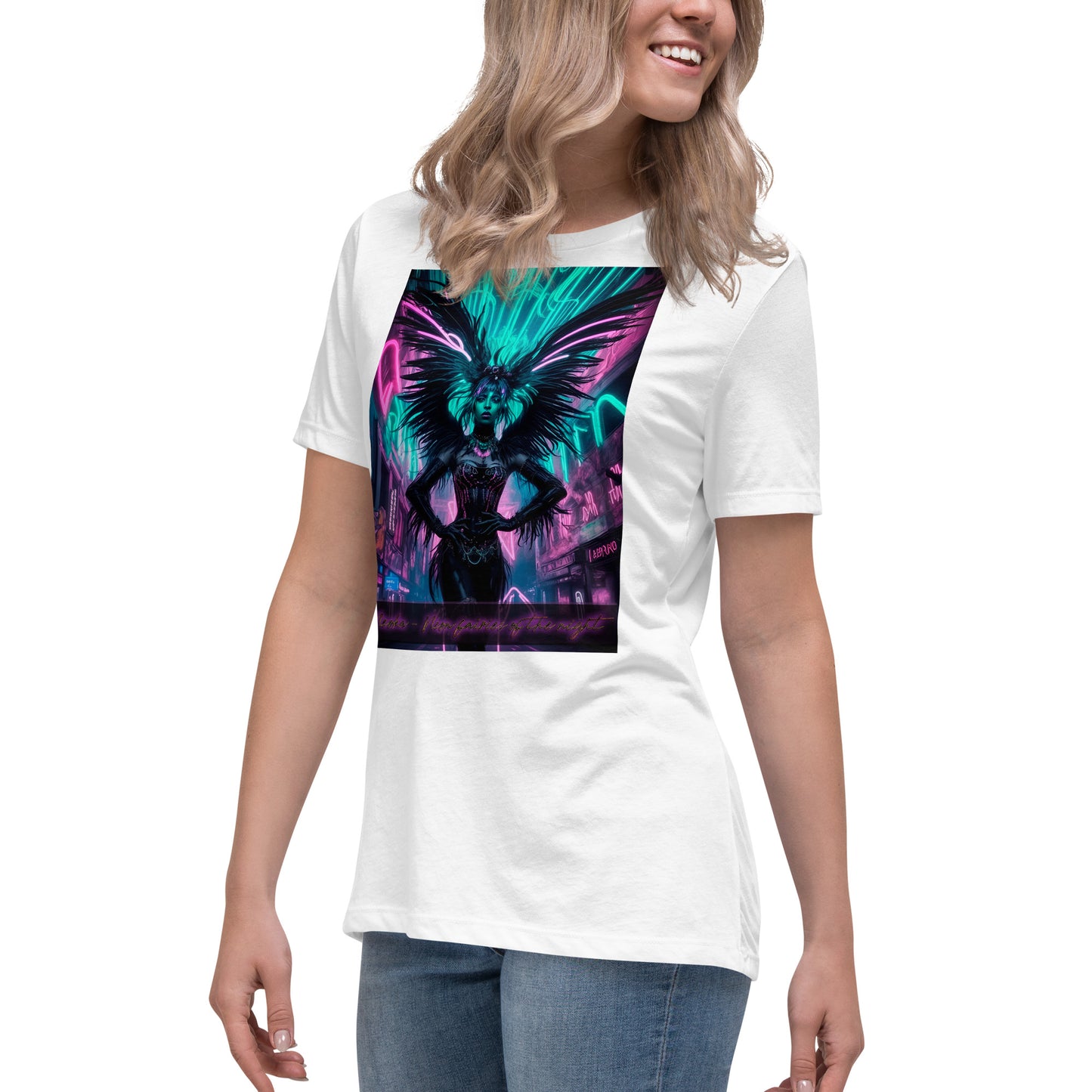 T-shirt rilassata da donna, Collezione - Neoka-Neon fate della notte, Design - ANDRBEL STUDIO
